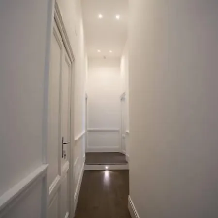 Relais Della Torre بيت ضيافة